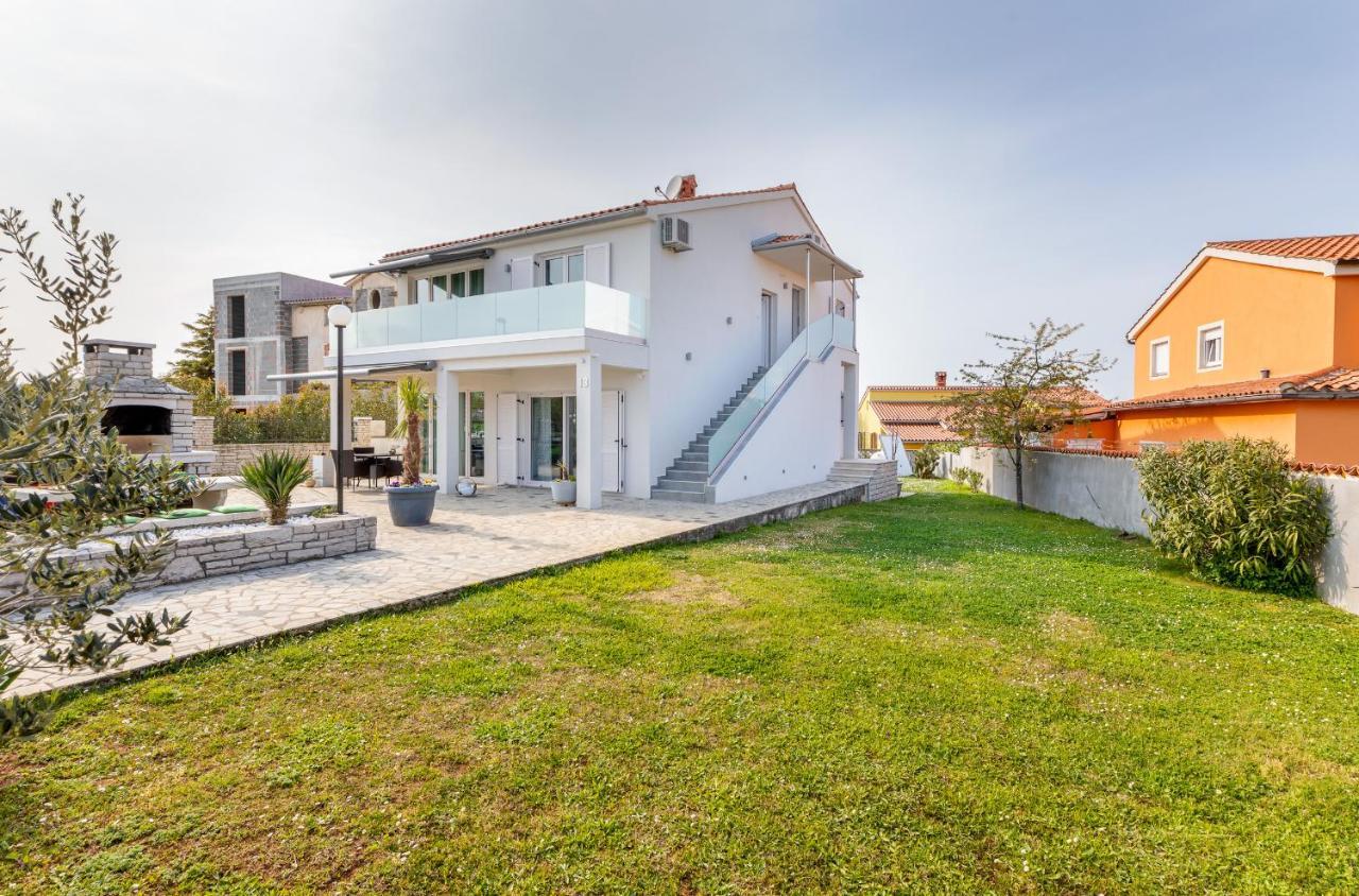 Apartmani Miki Vinkuran Zewnętrze zdjęcie