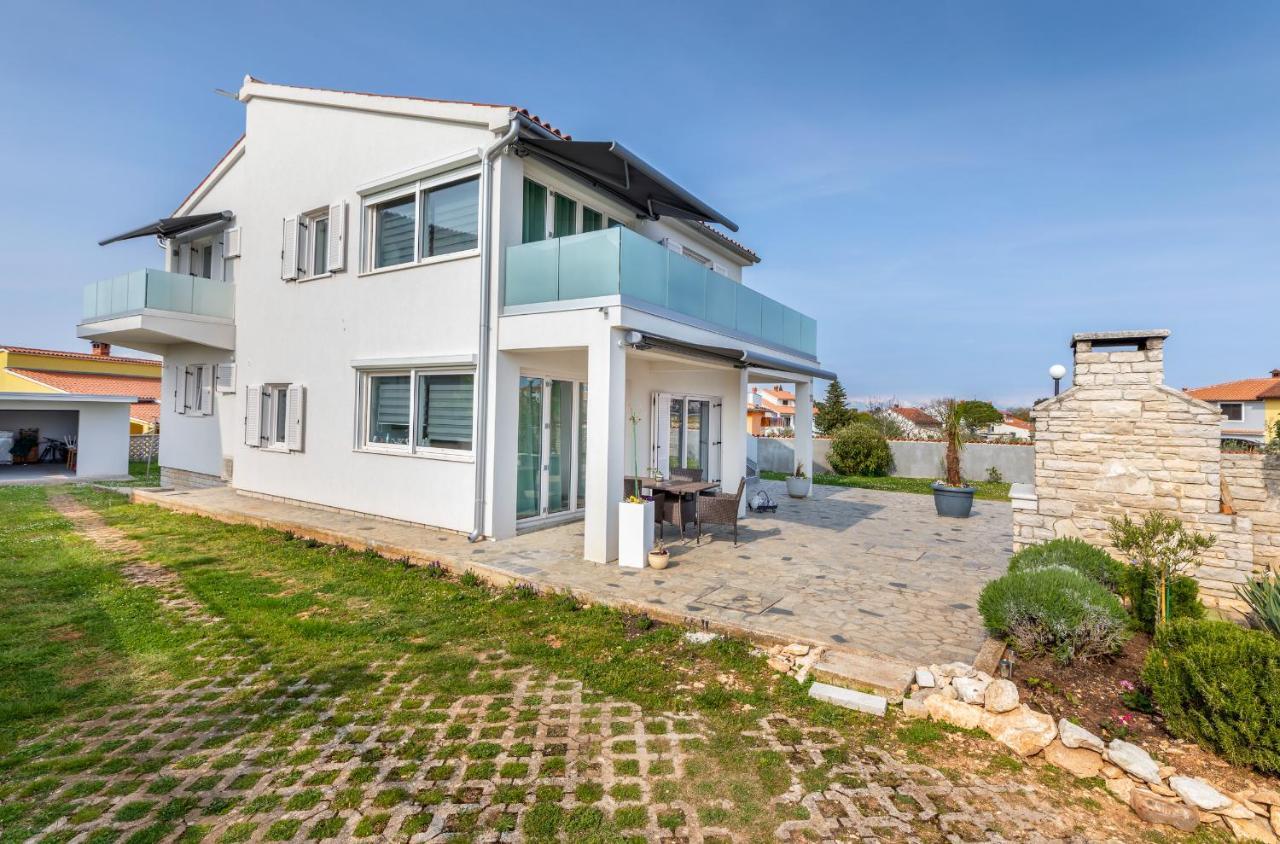 Apartmani Miki Vinkuran Zewnętrze zdjęcie